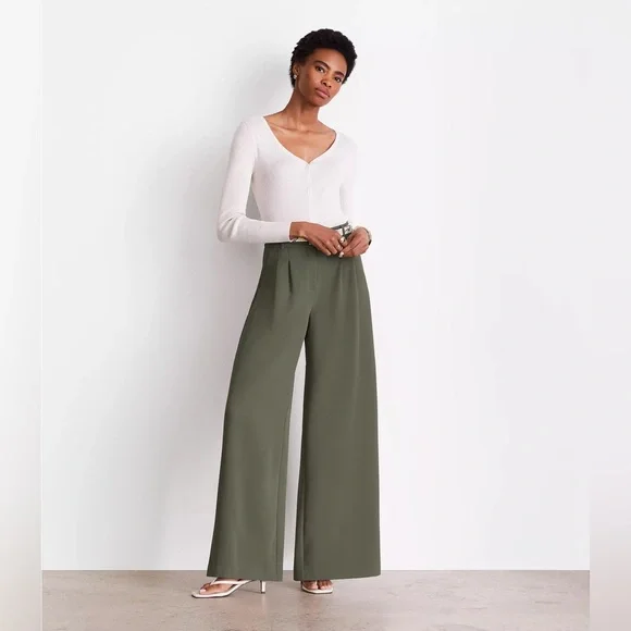 💚 LOFT Versa Olive Wide-Leg Pants 💚 - Picture 1 of 8
